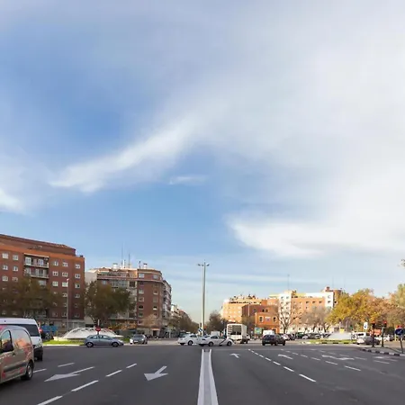 Comodo Aparta Estudio en Ronda de Valencia A4-2